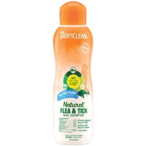 Σαμπουάν για κατοικίδια TropiClean Flea & Tick Shampoo Plus Soothing 355ml