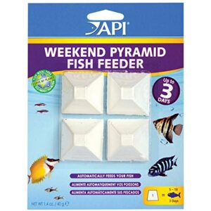 VACATION PYRAMID 3-DAY FISH FEEDER